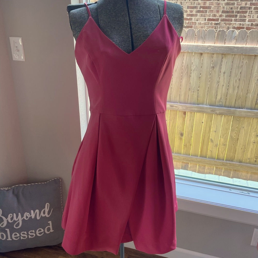 GB Fan Fav V-Neck Cross Back Swing Dress
